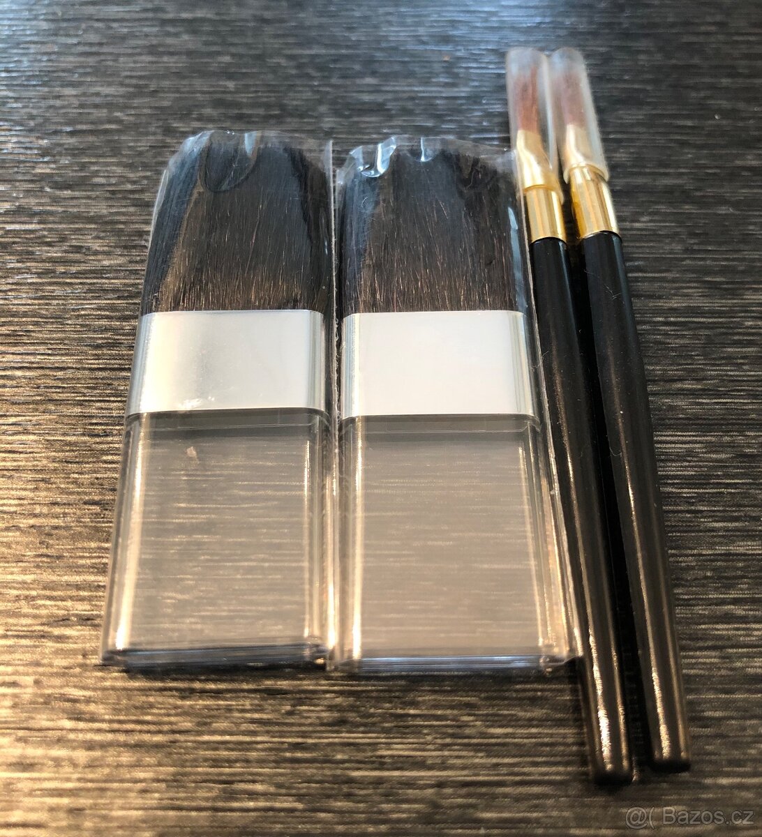 Značková kosmetika - sada - 10