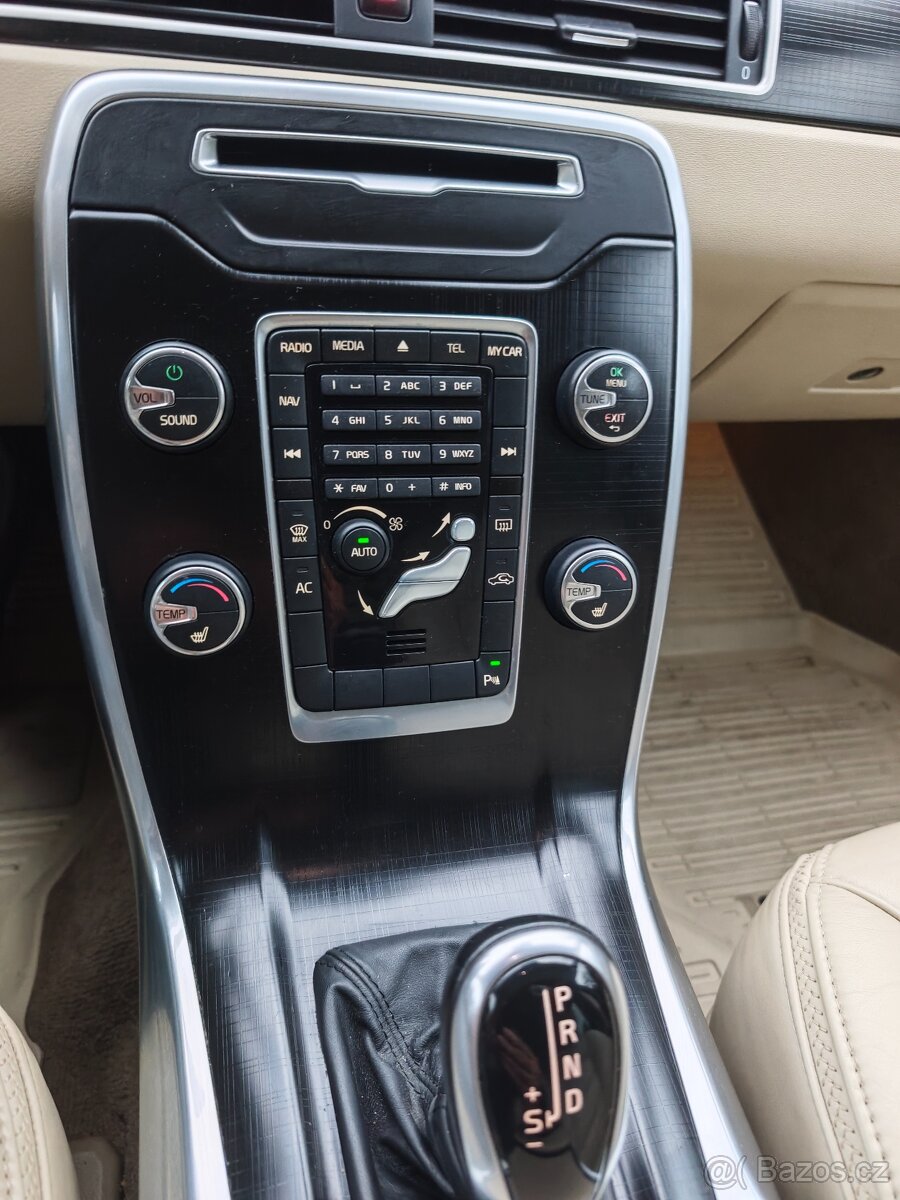 Volvo XC70 D4 MY 2014 odpočet DPH - 10