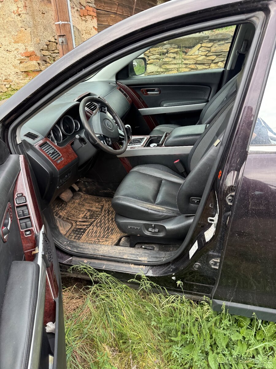 2x Mazda cx 9 - 10