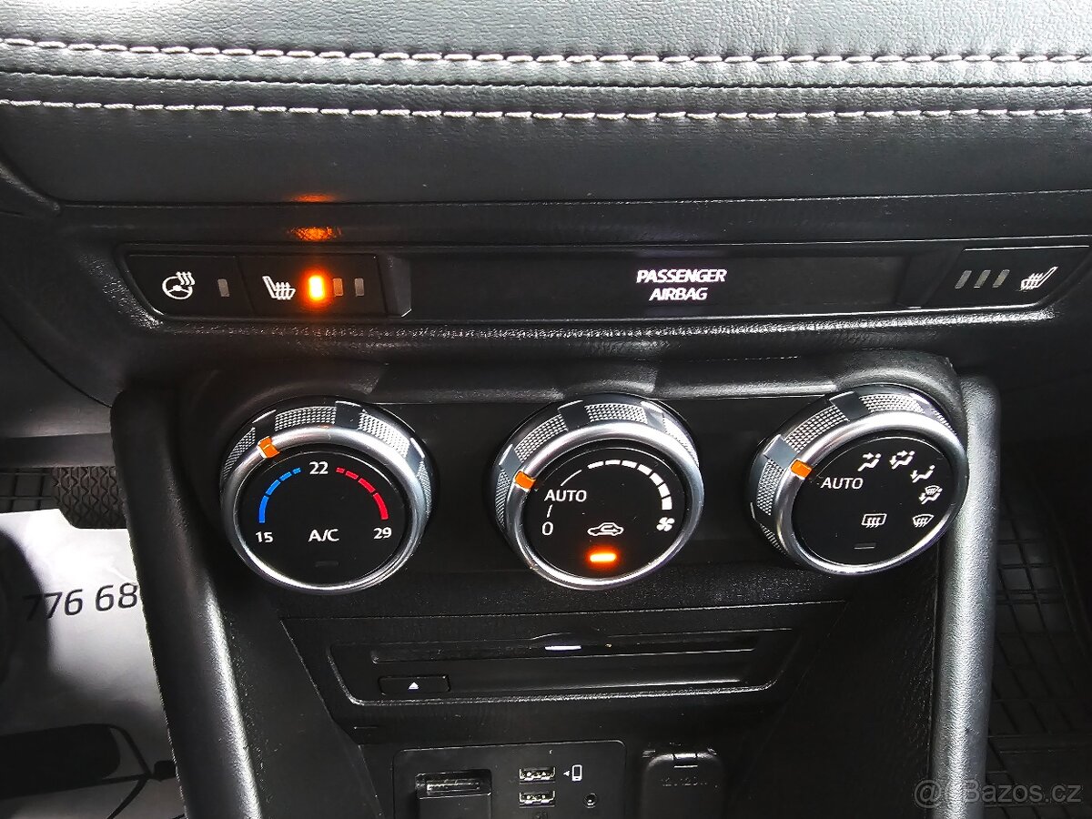 CX-3 2,0i G121 Revolution AUTOMAT 89tkm NAVI ALU TEMPOMAT - 10