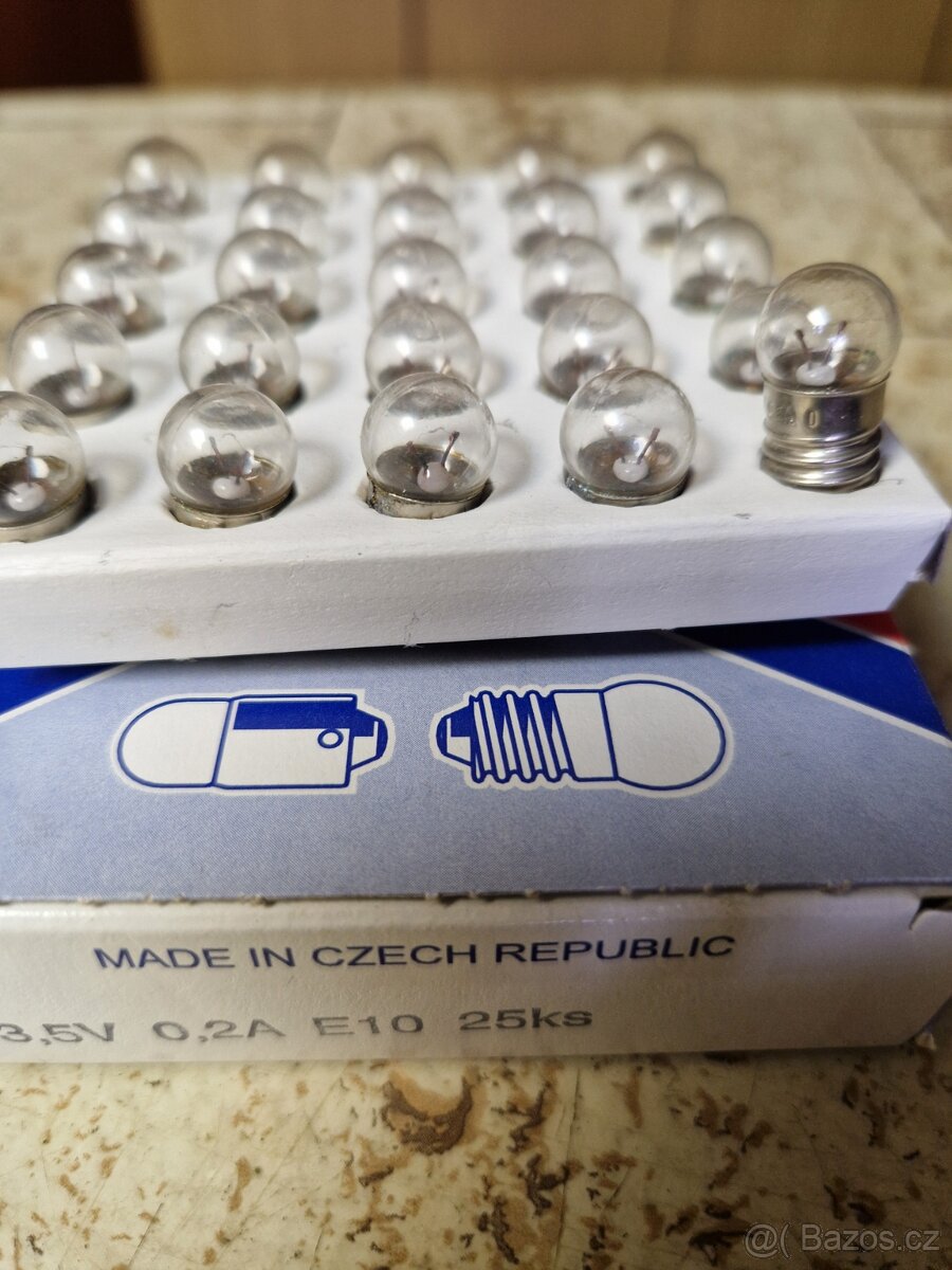 Elektromontážní materiál - 10