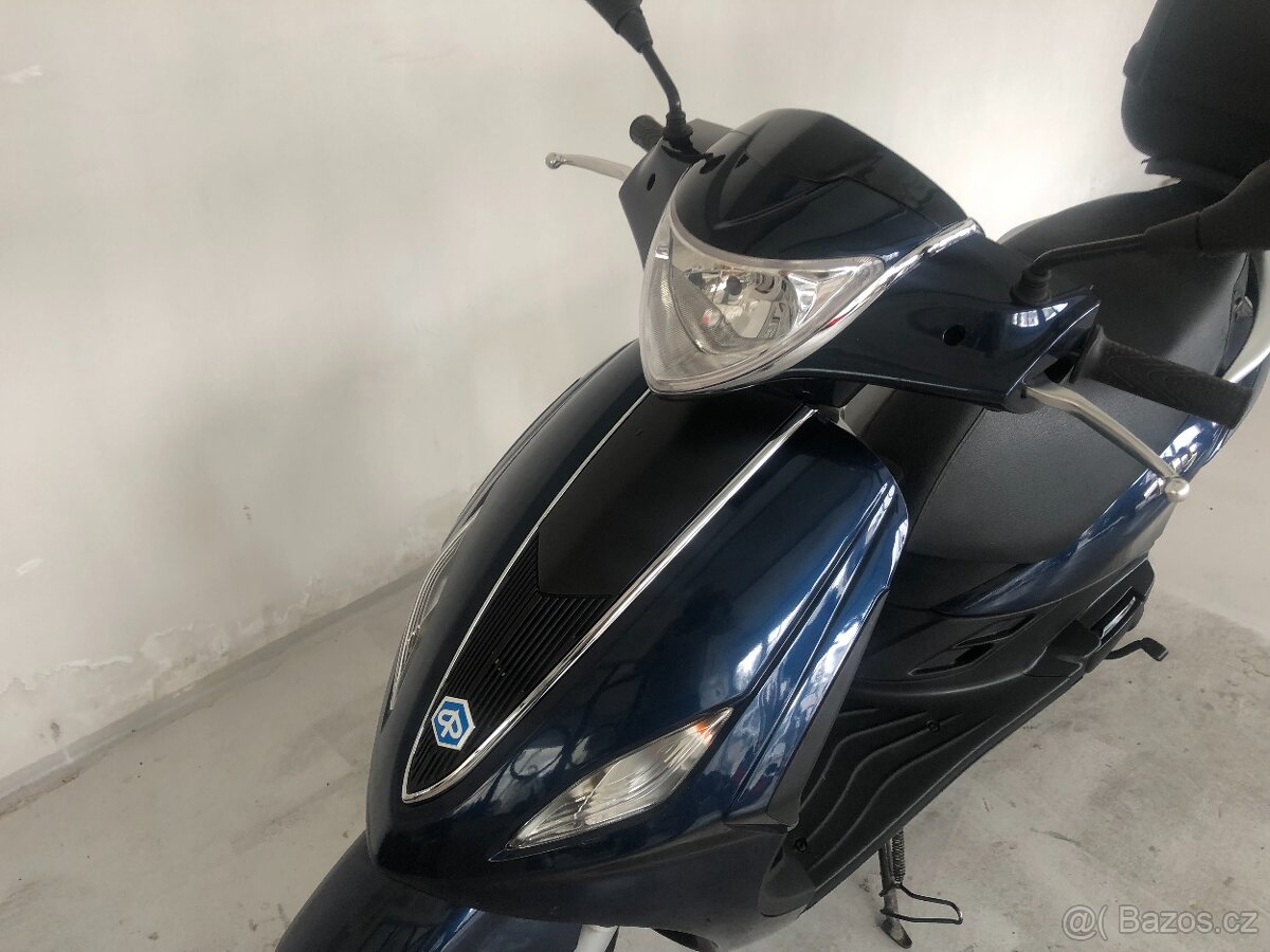 Piaggio Fly 125 - 10