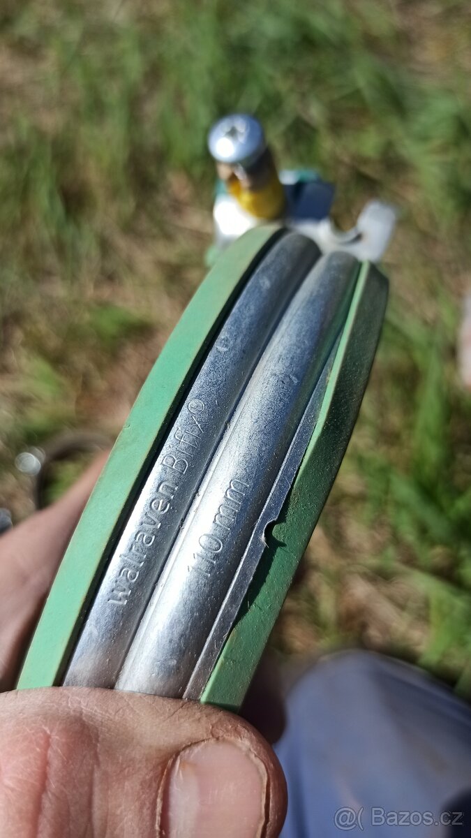 Potrubí, kolena, víčka, zátky. redukce, KG a HT, objímky - 10