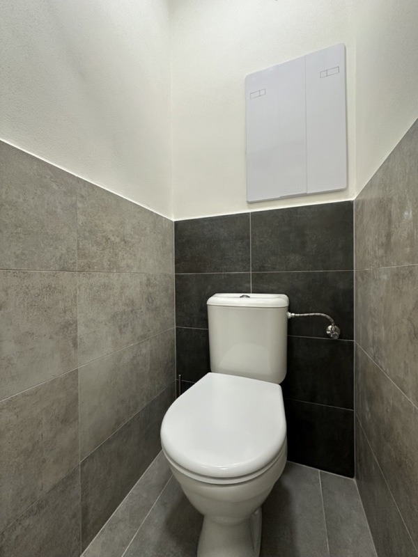 Pronájem bytu 2+1 - ulice Maxima Gorkého - Trutnov - 10