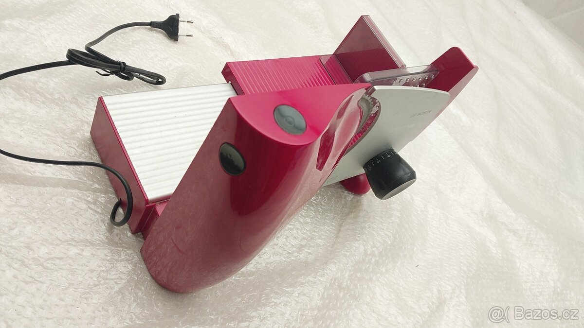 Kráječ chleba BOSCH - 10