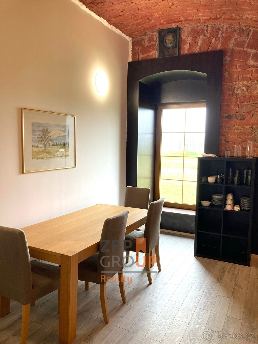 Pronájem kanceláře o rozloze 25,8 m² , ulice K Radotínu , Pr - 10