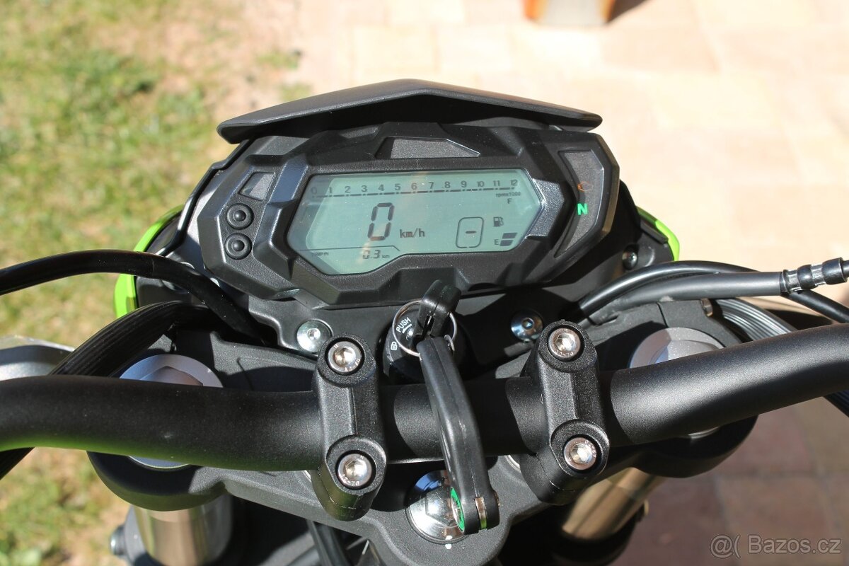 Benelli BN125 - 10