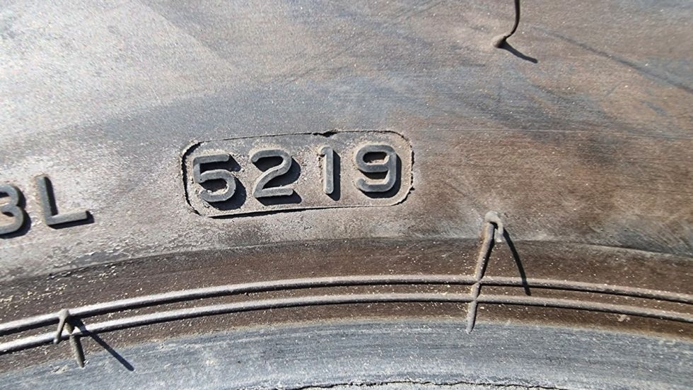 Letní pneu 225/55/17 Bridgestone - 10