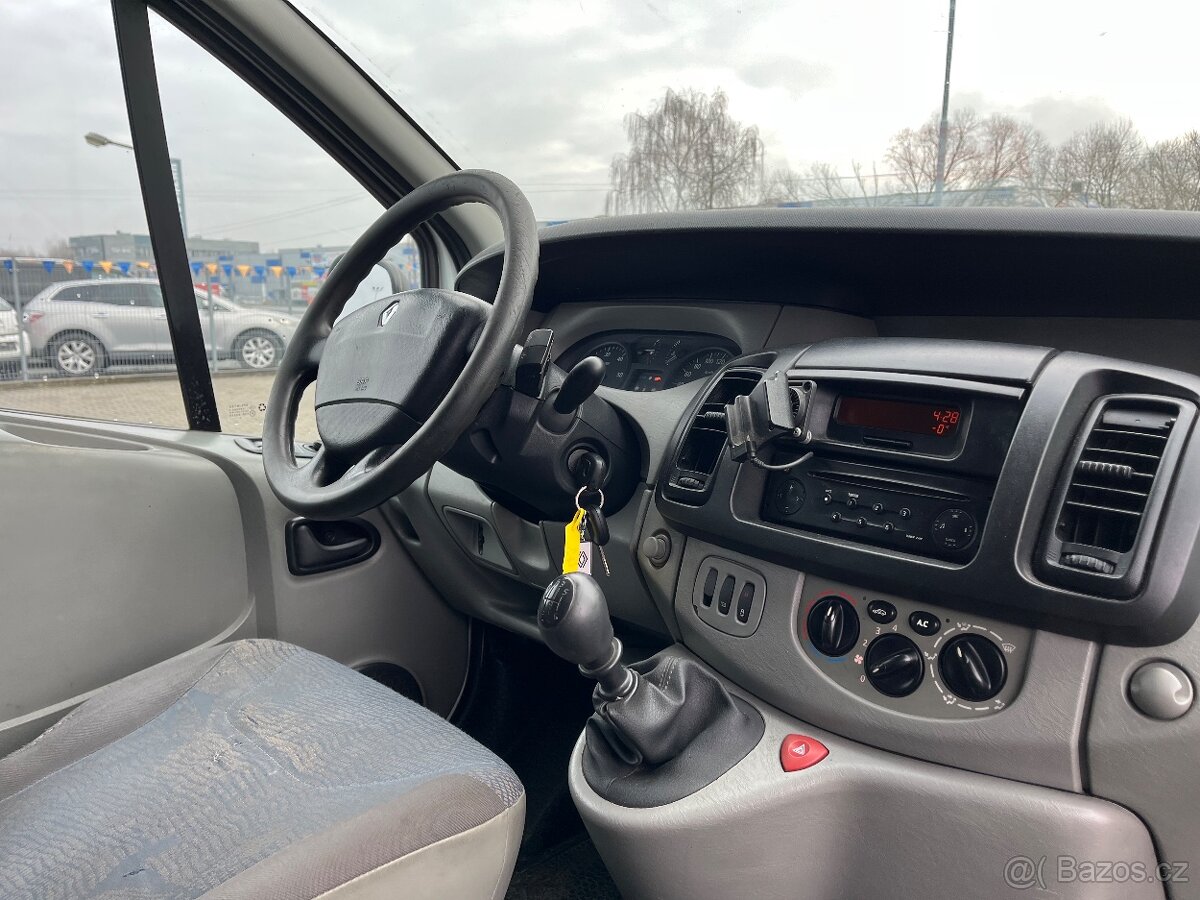 Renault Trafic 1.9 DCI 74kW - 10