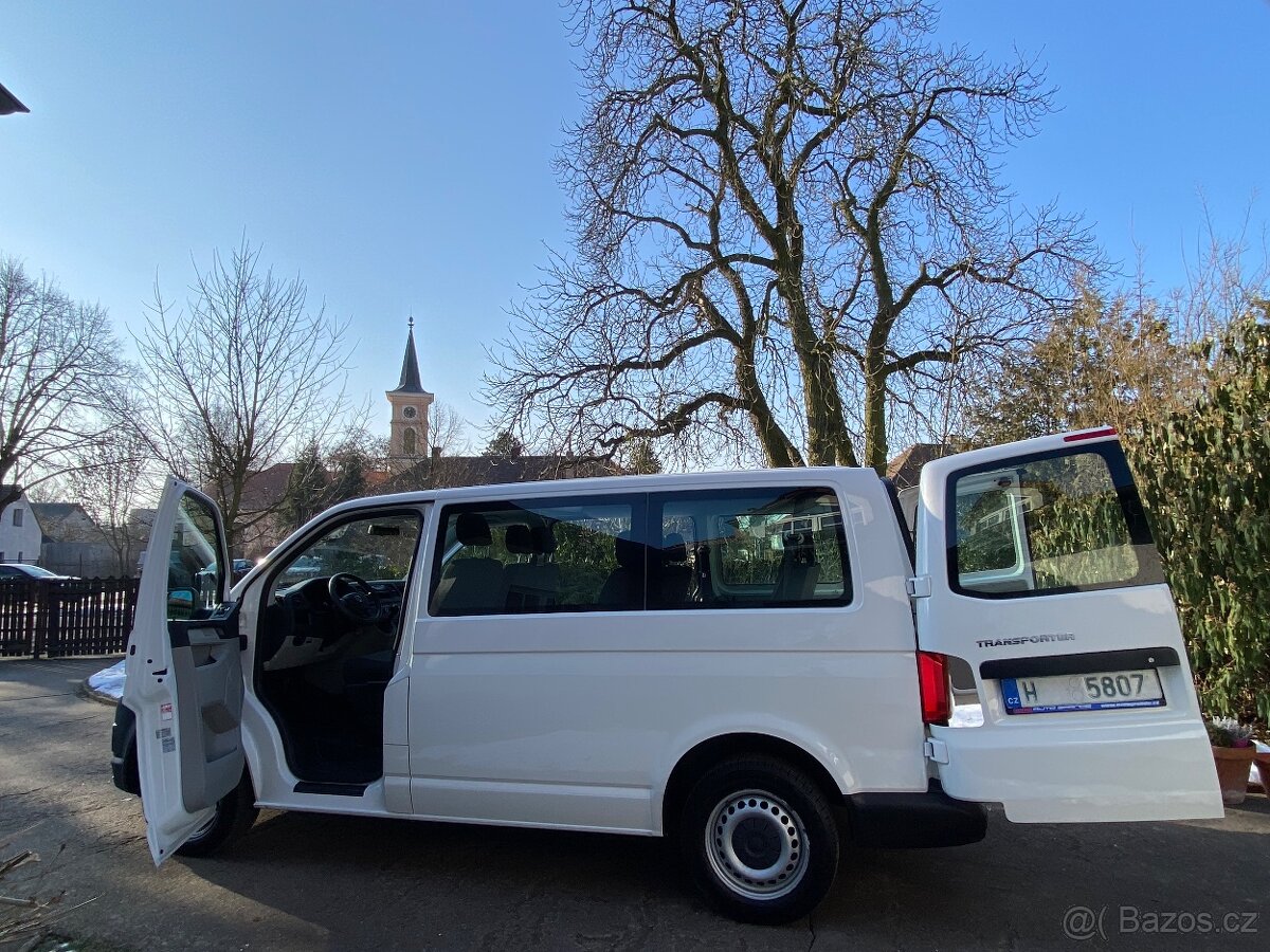 VW Transportér T6 2.0 TDi 75 KW klima 9 míst - 10
