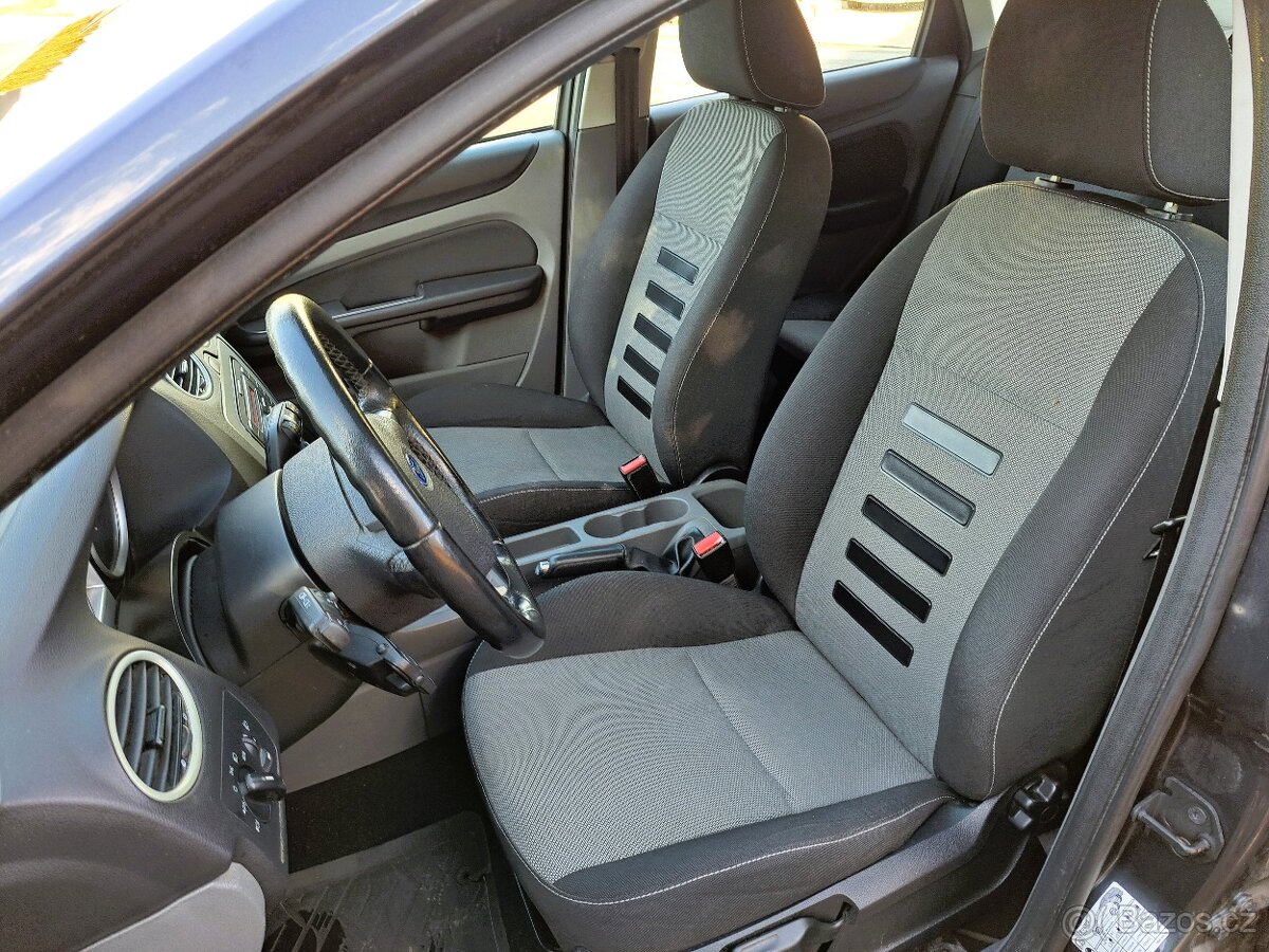 Ford Focus 1.8 16V duratec 92kw,r.v.2010 - 10