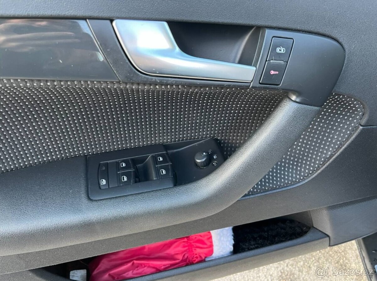 Audi A3 Sportback 2.0 TDI - 10