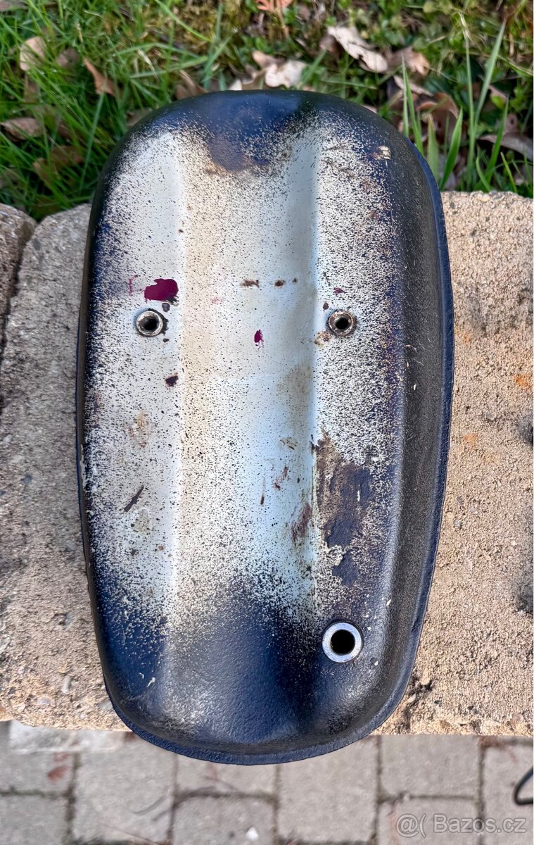 Stadion a Jawetta - nádrž a příslušenství - 10