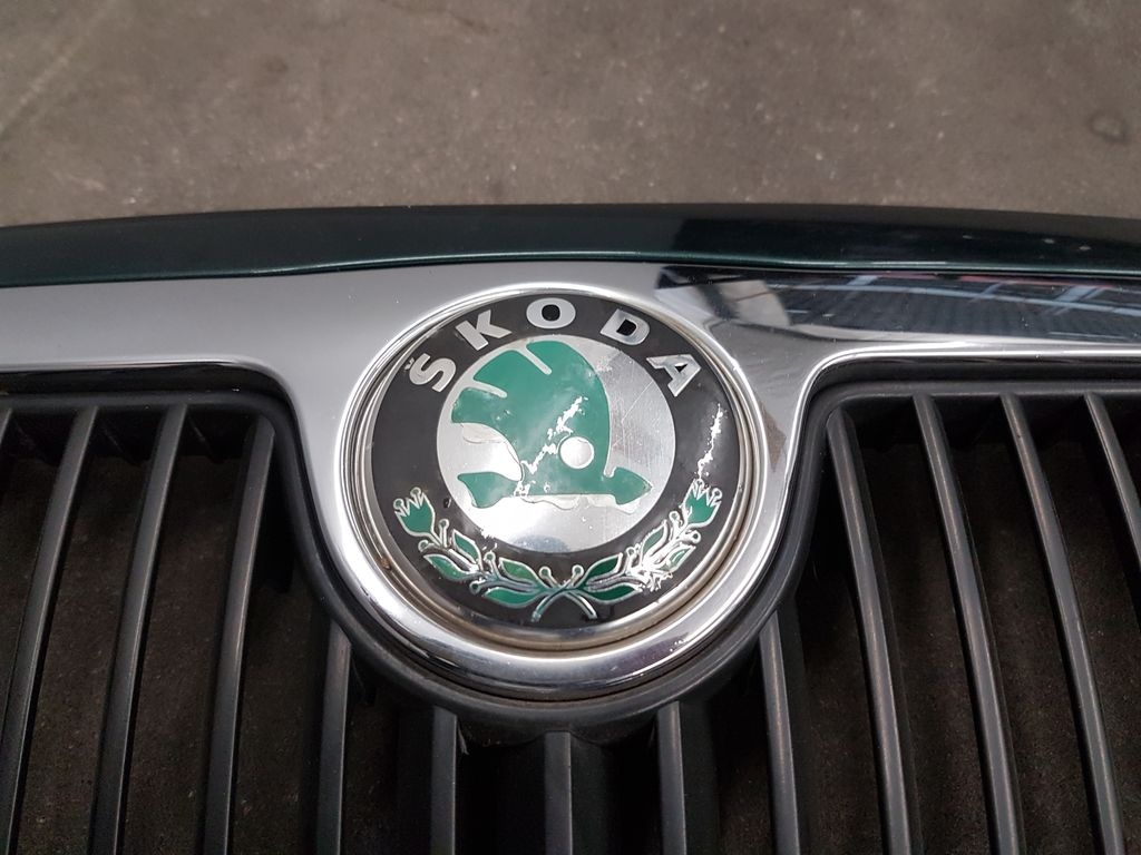 Přední maska Škoda Fabia I FL., zelená met. 9572, 6Y0853668B - 10