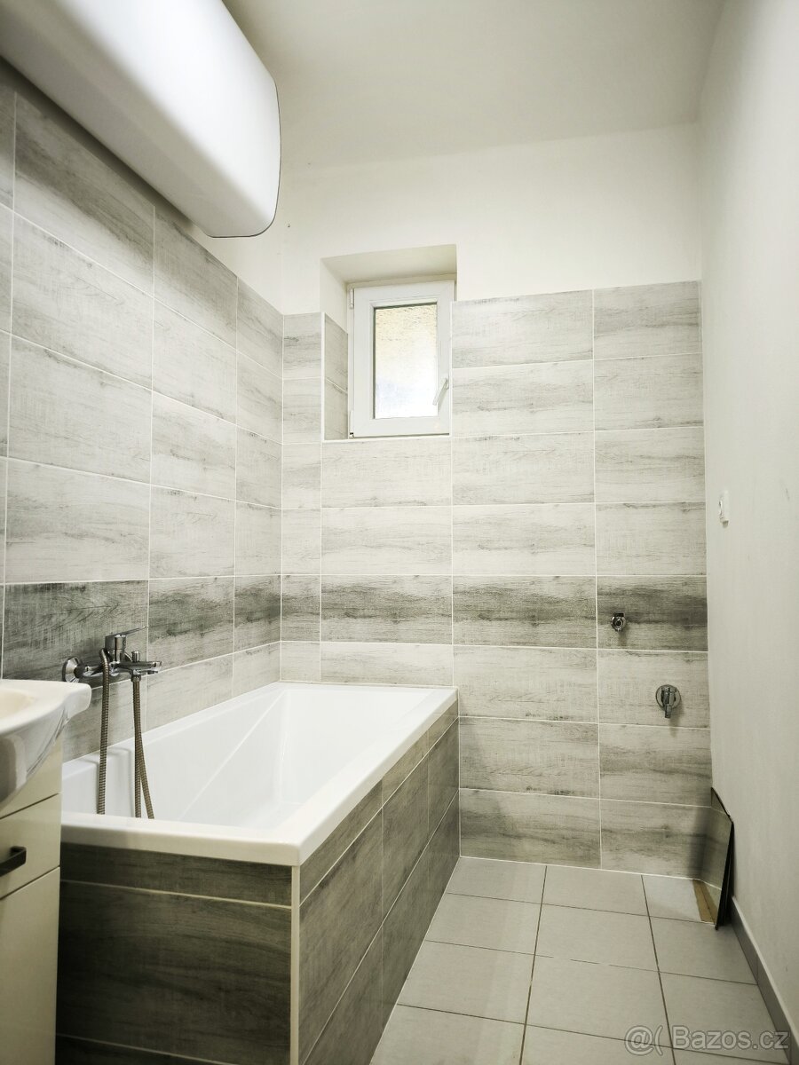 Prodej RD k rekonstrukci, Ostravice - 10