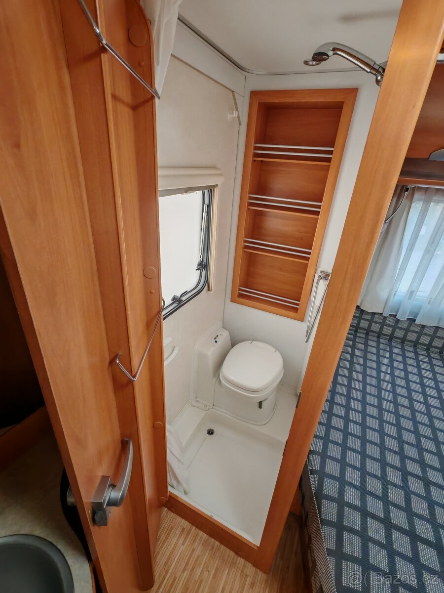 Karavan Hymer Eriba Nova 465 - 10