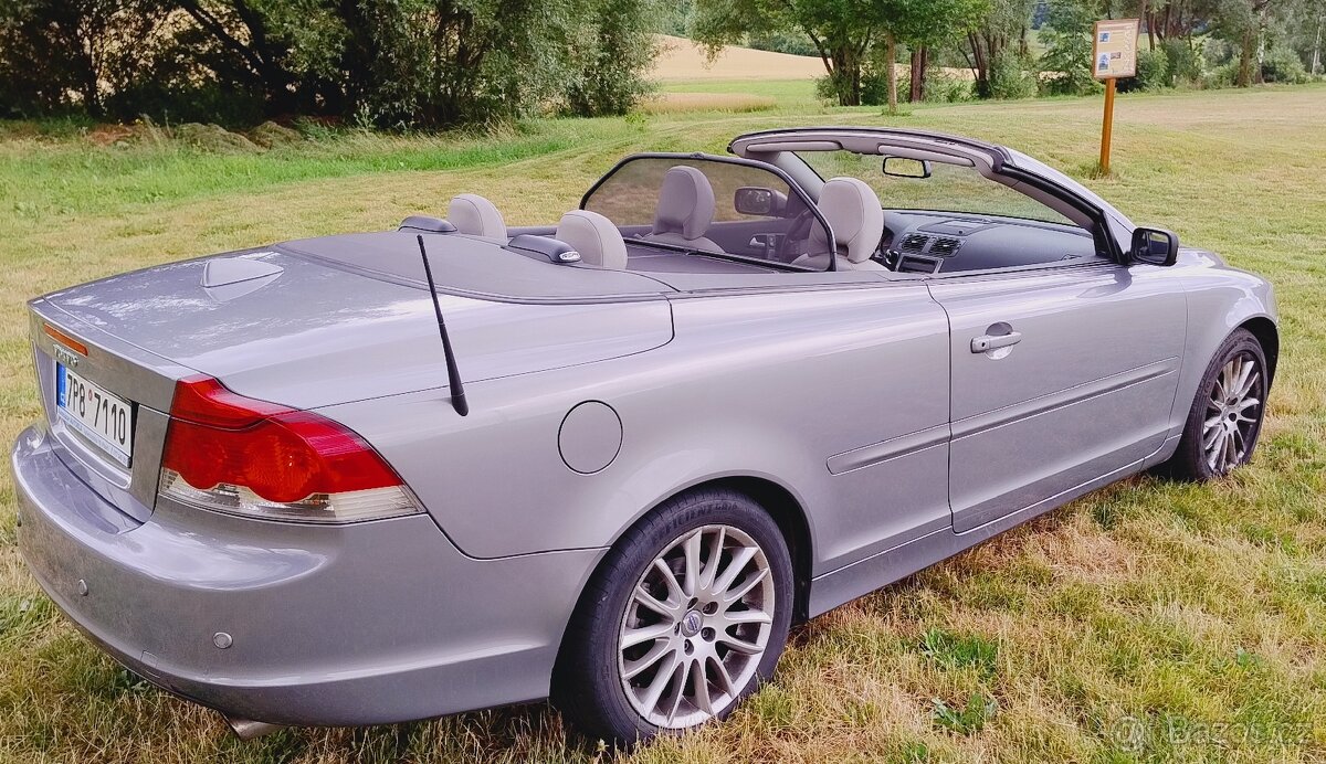 Volvo C70 2.4D - 10