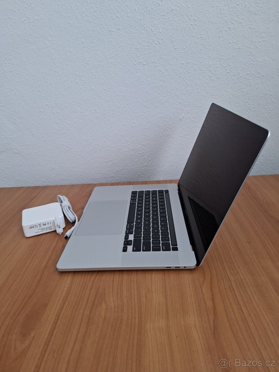 MacBook Pro 16 2019 i7 9.Gen 16GB 500 SSD - 10
