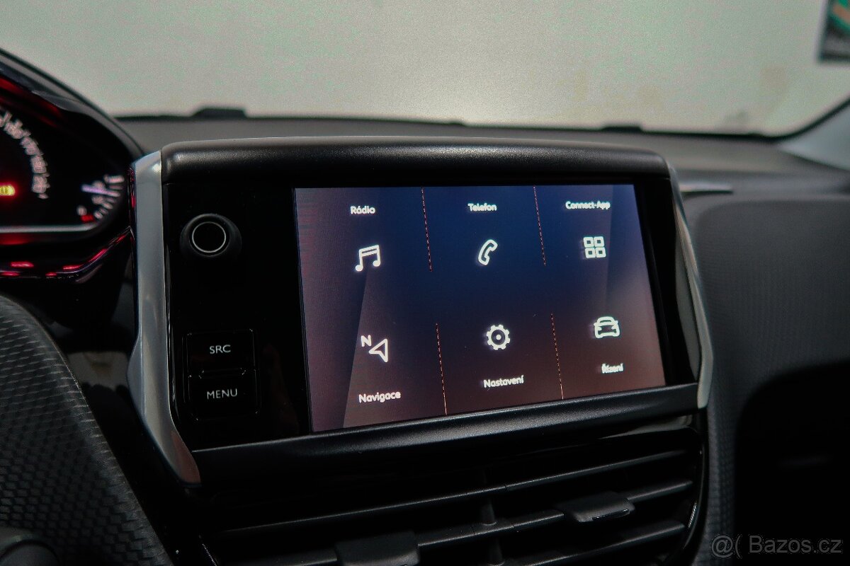 Peugeot 2008 1.2 PT 96kW,SIGNATURE,CARPLAY,ZÁRUKA,1.MAJ. - 10