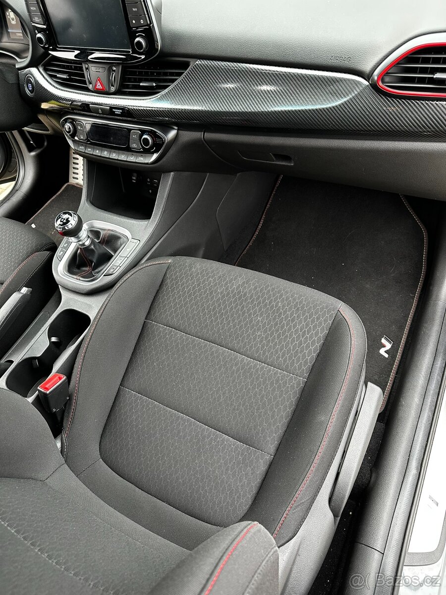 Hyundai i30N Performance 2.0 T-GDI fastback - 10