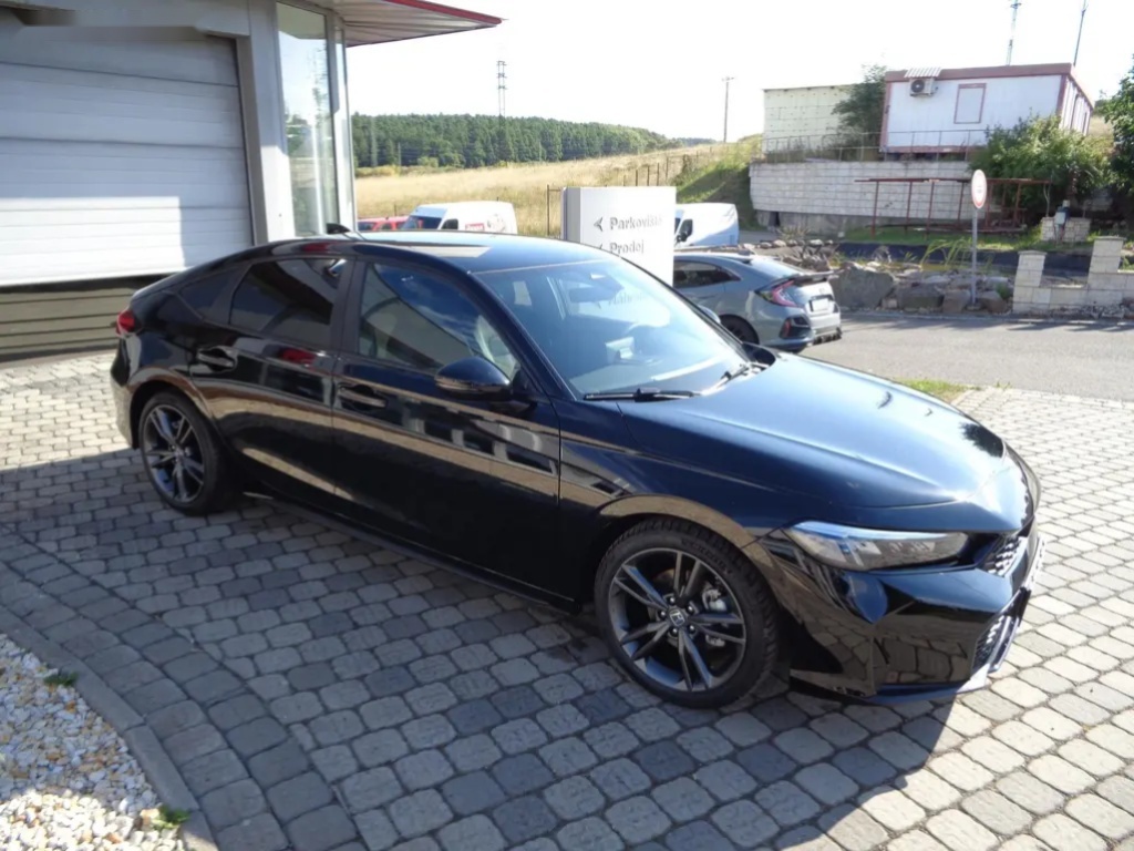 Honda Civic, 2,0 e:HEV Sport VÝPRODEJ - 10
