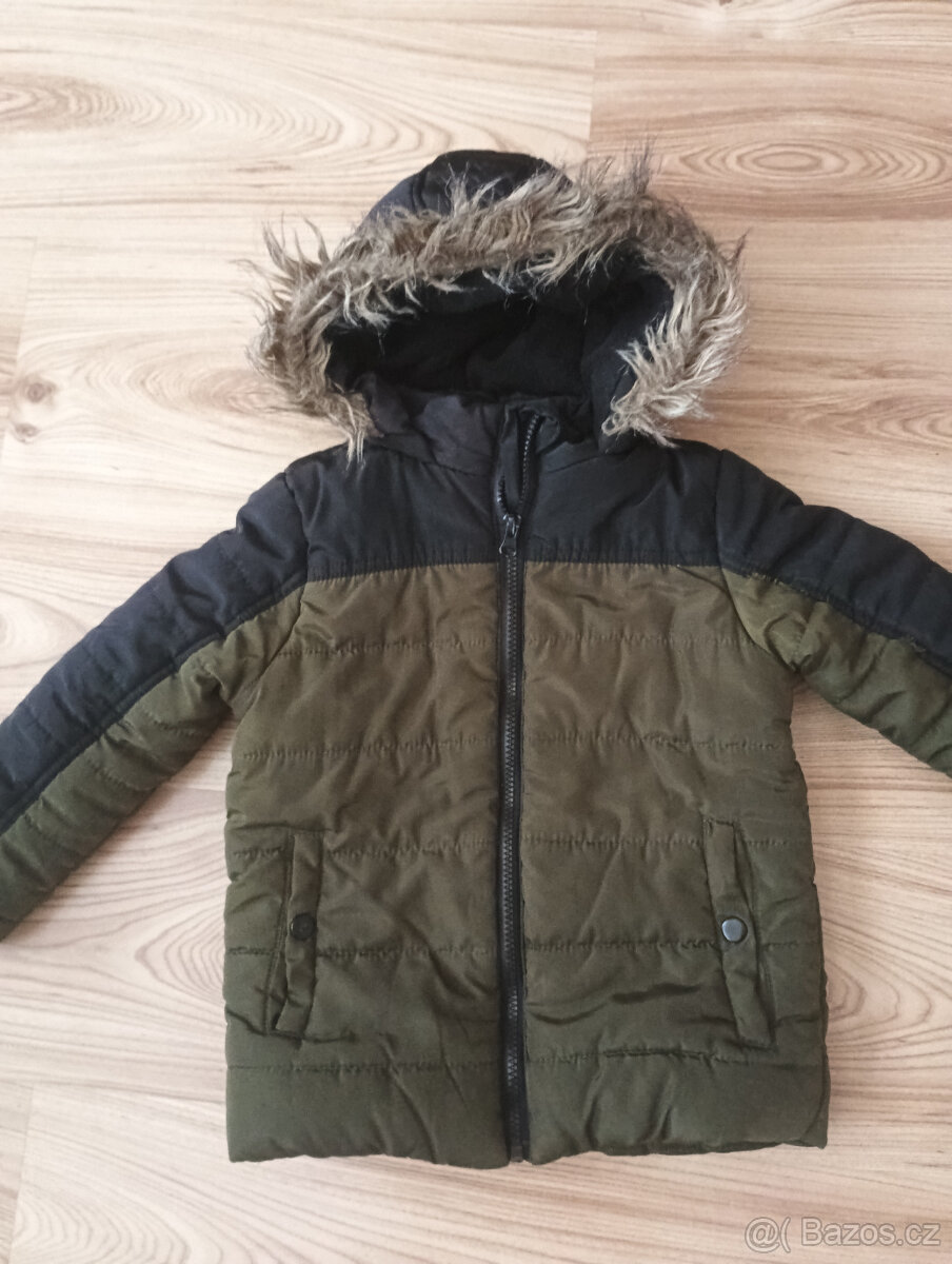 Chlapecká bunda ,rukavice a čepice - 10