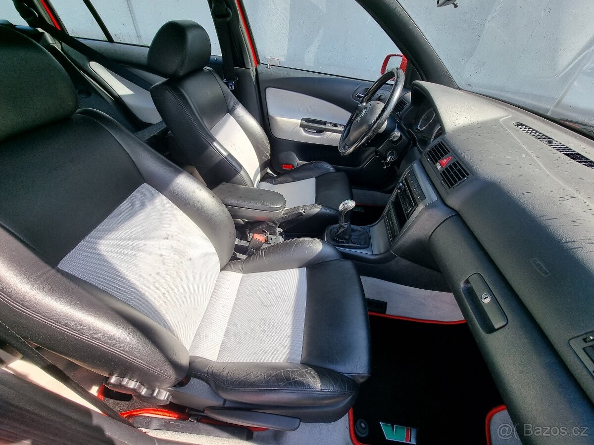 Škoda octavia 1.8T RS KOMBI - 10