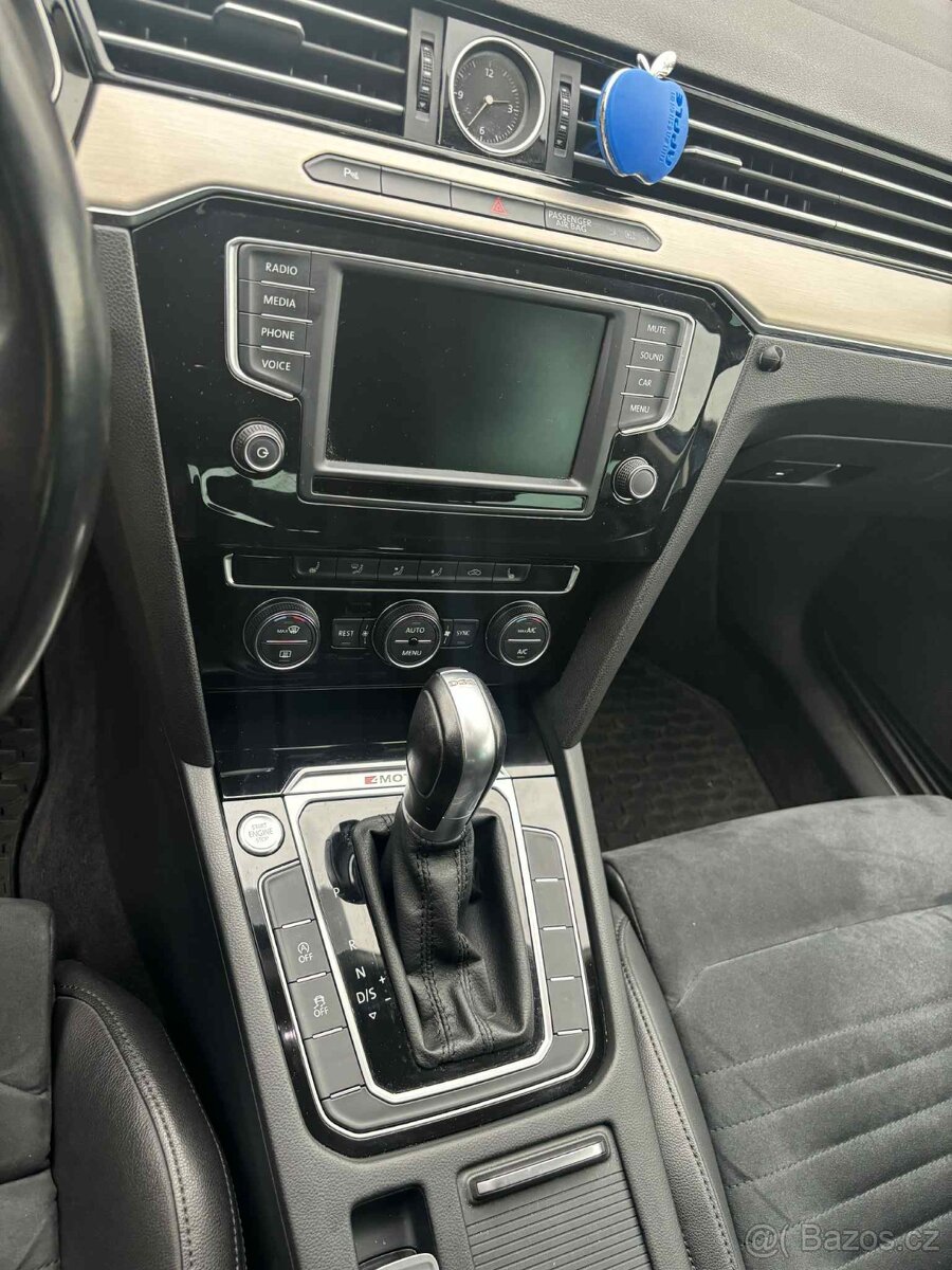 VW Passat B8 2.0 TDI 140 kw r.v.2017 Highline-Matrix - 10