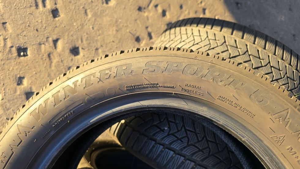 Zimní pneu 205/55/16 Dunlop - 10