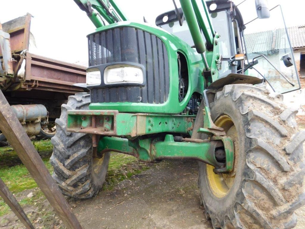 traktor John Deere 6520 SE - 10