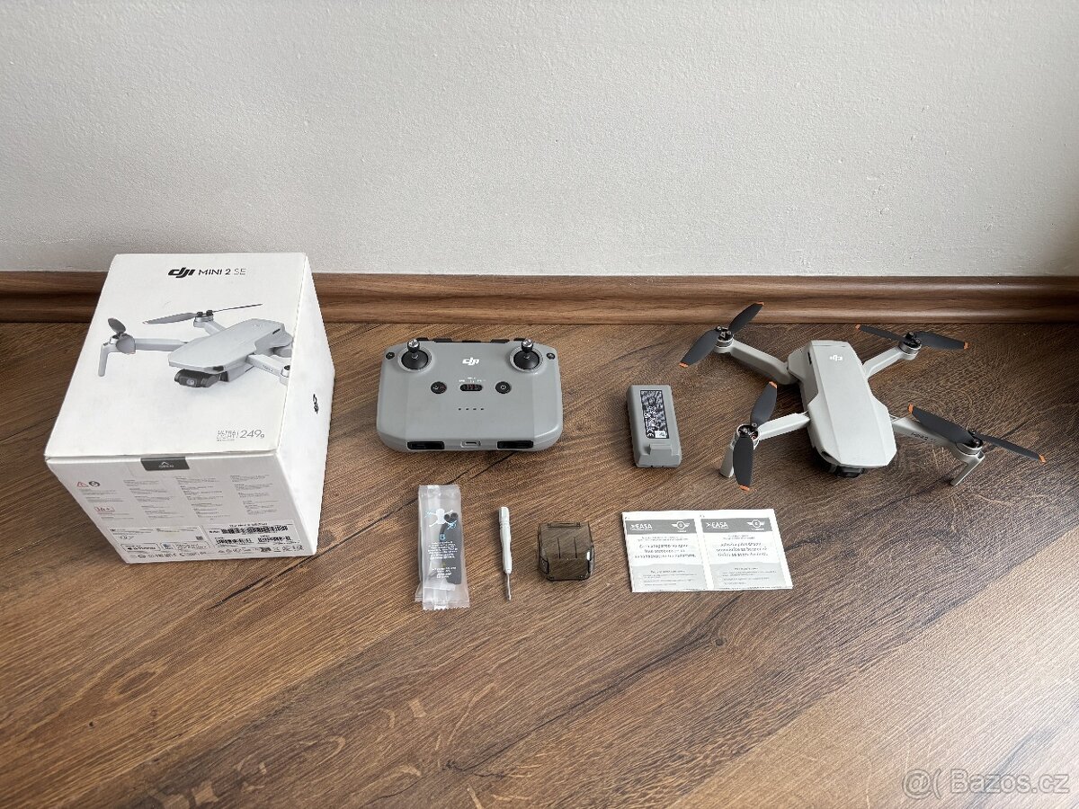 Dron DJI Mini 2 SE - 10
