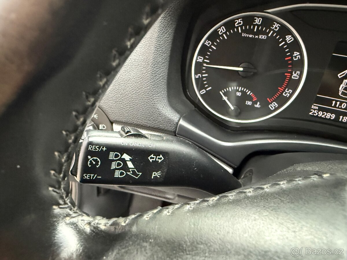 Škoda OCTAVIA II FACELIFT 1.9 TDi KLIMA TAŽNÉ - 10
