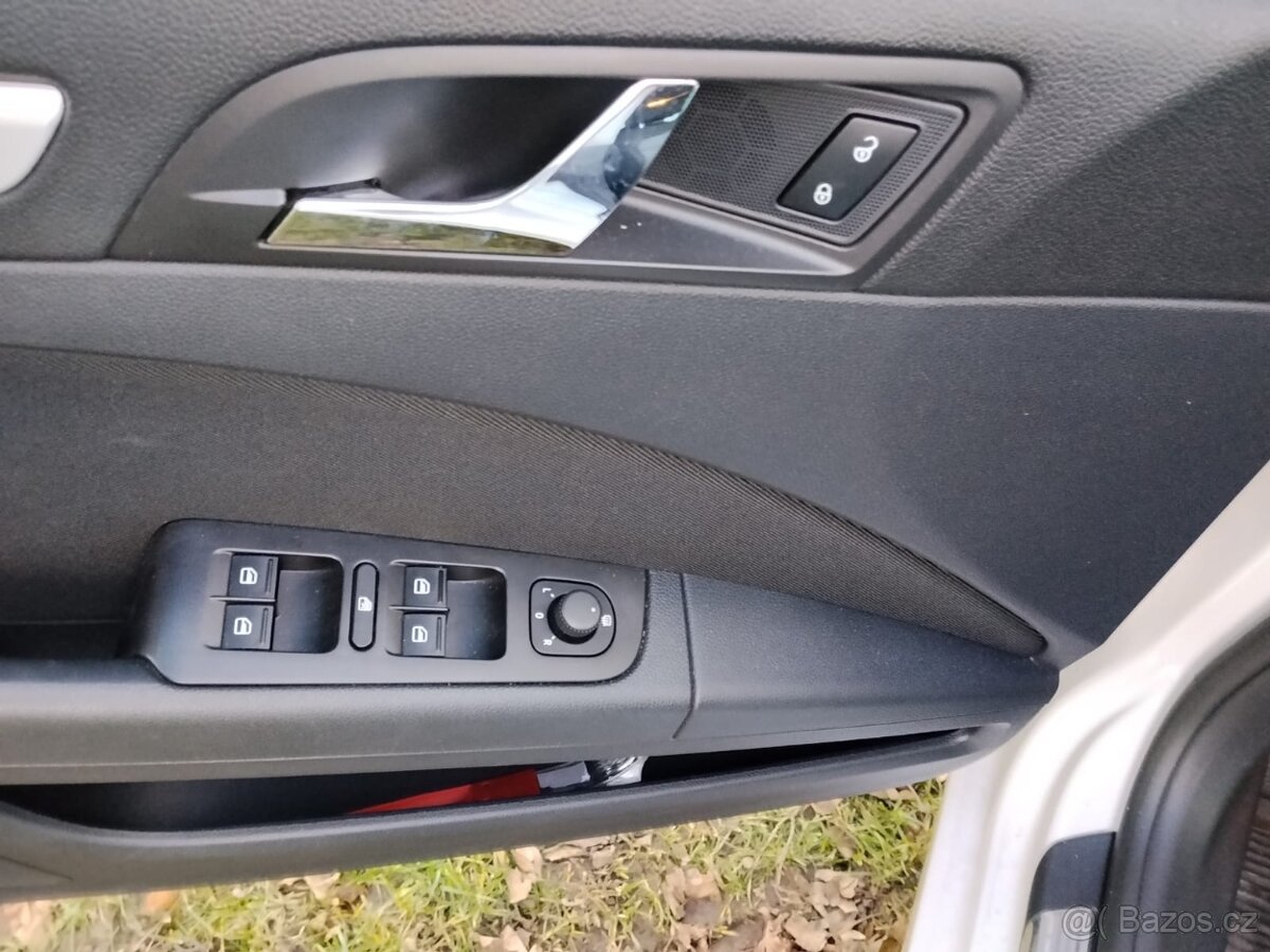 Škoda Superb 2, 2.0l, 103kW, DSG, Ambition - 10