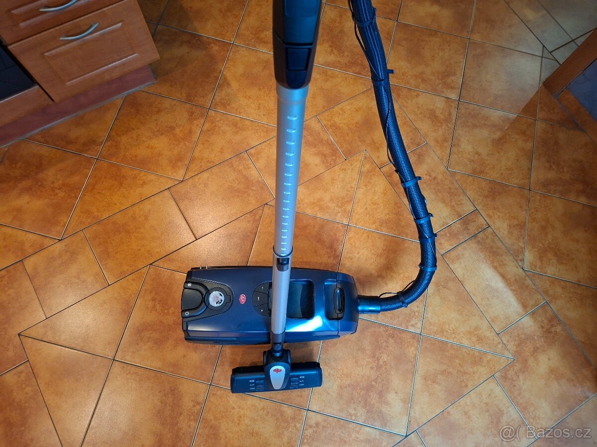 Profi vysavač - LUX intelligence - 10
