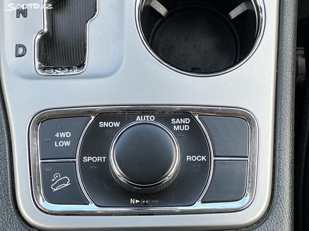 🚗 Jeep Grand Cherokee 3.0CRD LIMITED AUTOMAT NAVI - 10