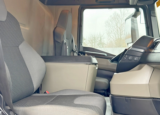 MAN TGS 41.470 8x4 - dvoustranný sklápěč + Bordmatik - 10