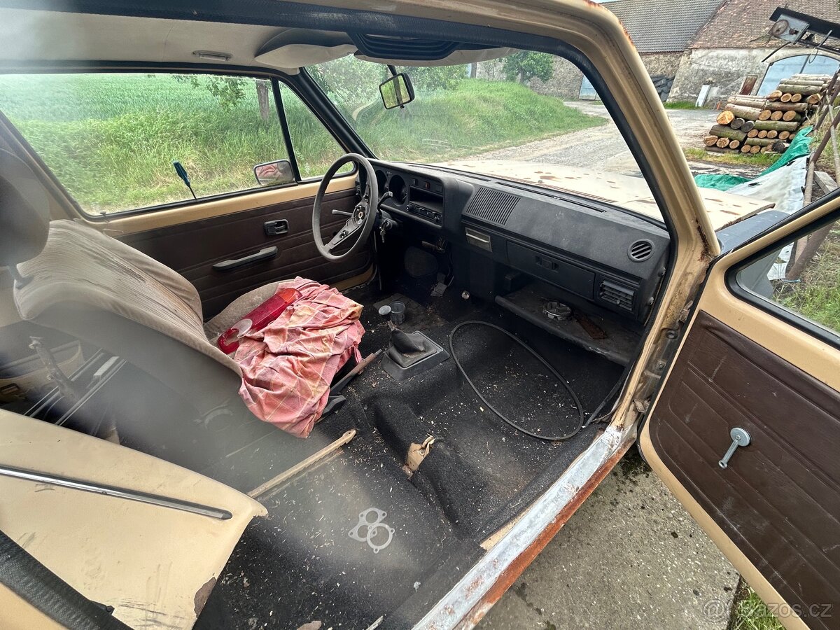 Golf mk1 na renovaci - 10