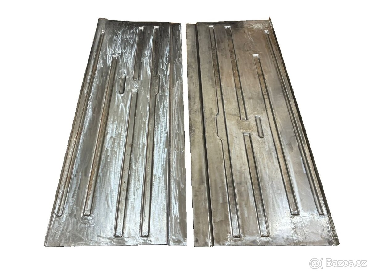 Podlaha Tatra 603 - 10