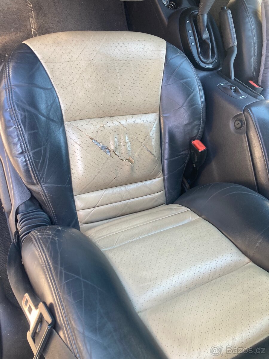 Kabriolet Chrysler 2.5i - automat - 10