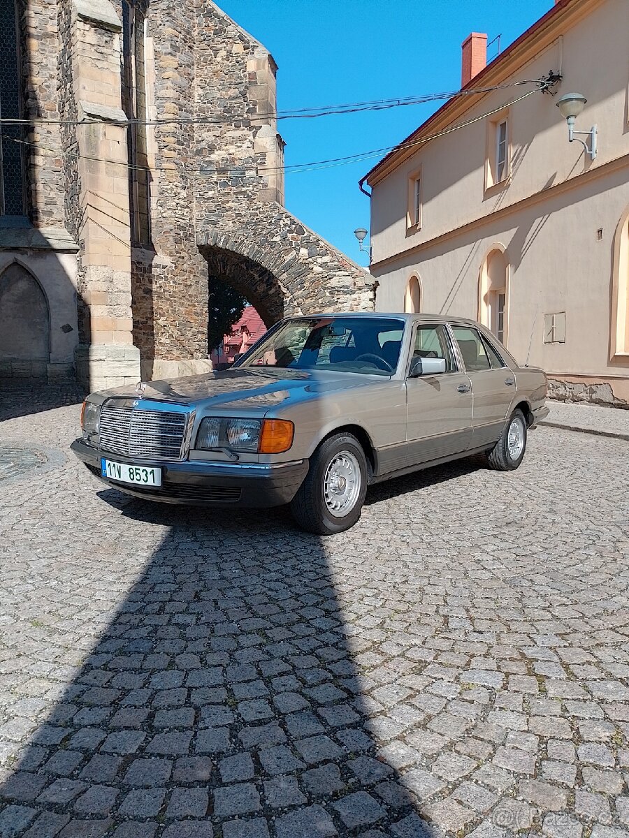 Mercedes W126 280SE - 10