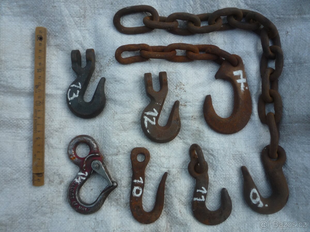 prodám hoblovku, staré nářadí-háky a další. Hoblovka bez mot - 10