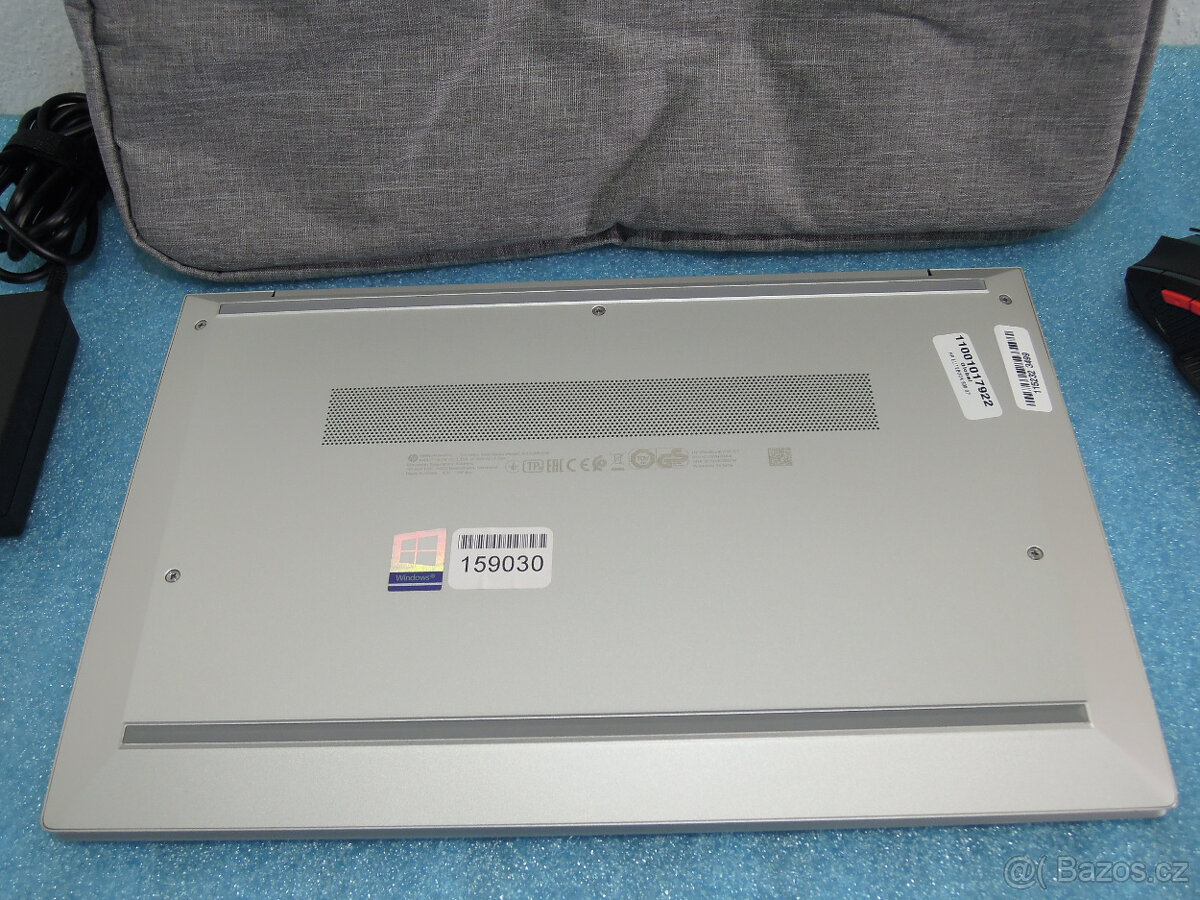 HP EliteBook 835 G8 13“ FULL HD IPS Ryzen 3 5400 16GB 512GB - 10