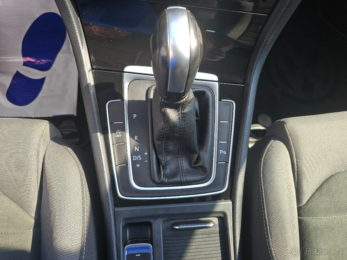 Golf 2,0TDi 110KW DSG Highline 2020 DIG.KLIMA, NAVI, ALU - 10