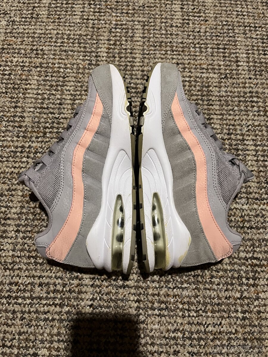 Nike Air Max 95 Vel 37,5 - 10