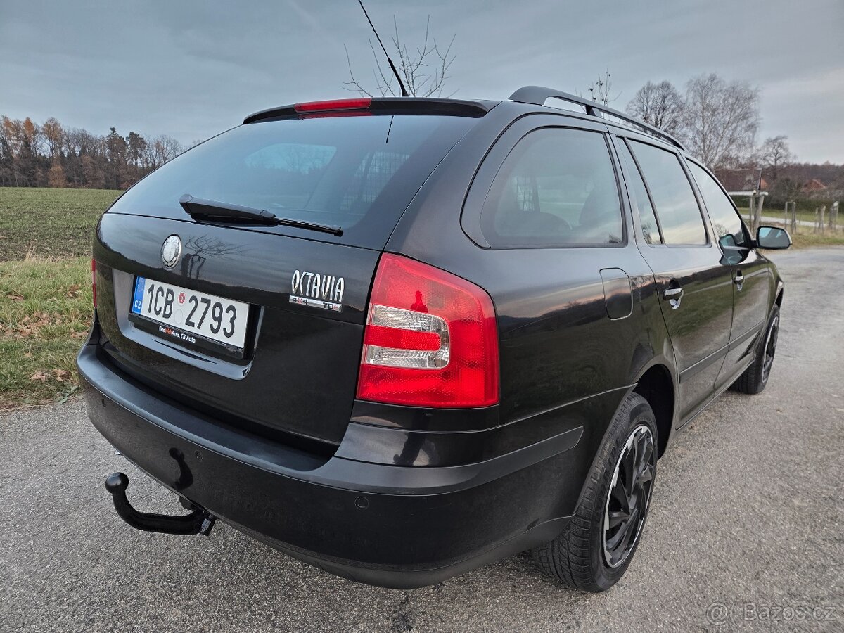 Škoda Octavia KOMBI - 4x4 - 2.0TDI - STK 12/2026 - 10