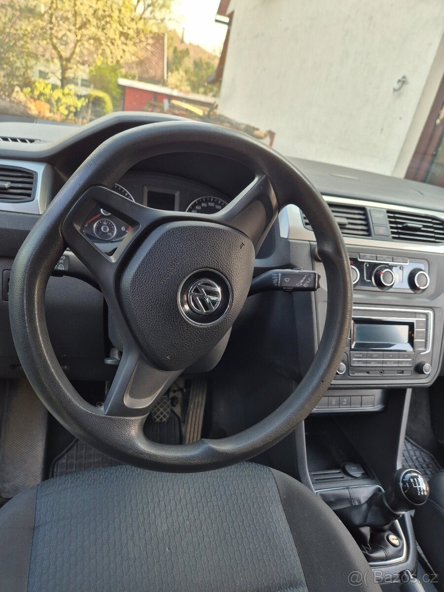 Volkswagen Caddy - 10