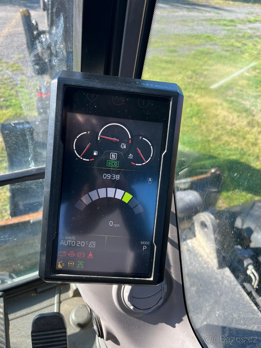 Kolové rypadlo Volvo EWR150E - 10