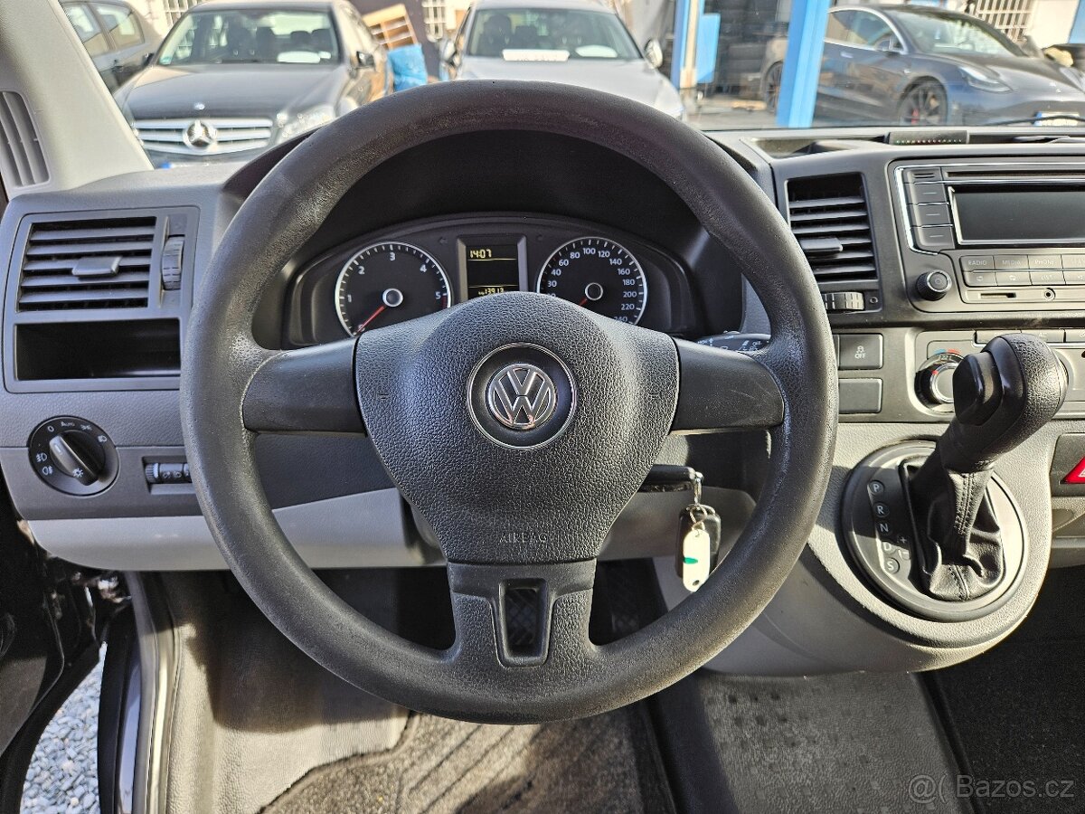VW TRANSPORTER 2.0TDI 103KW DSG 2010 5MÍST - 10