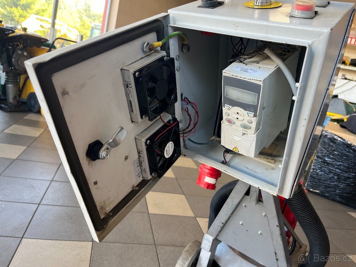 Planetární bruska na beton Scanmaskin 500 Hladicka lestická - 10