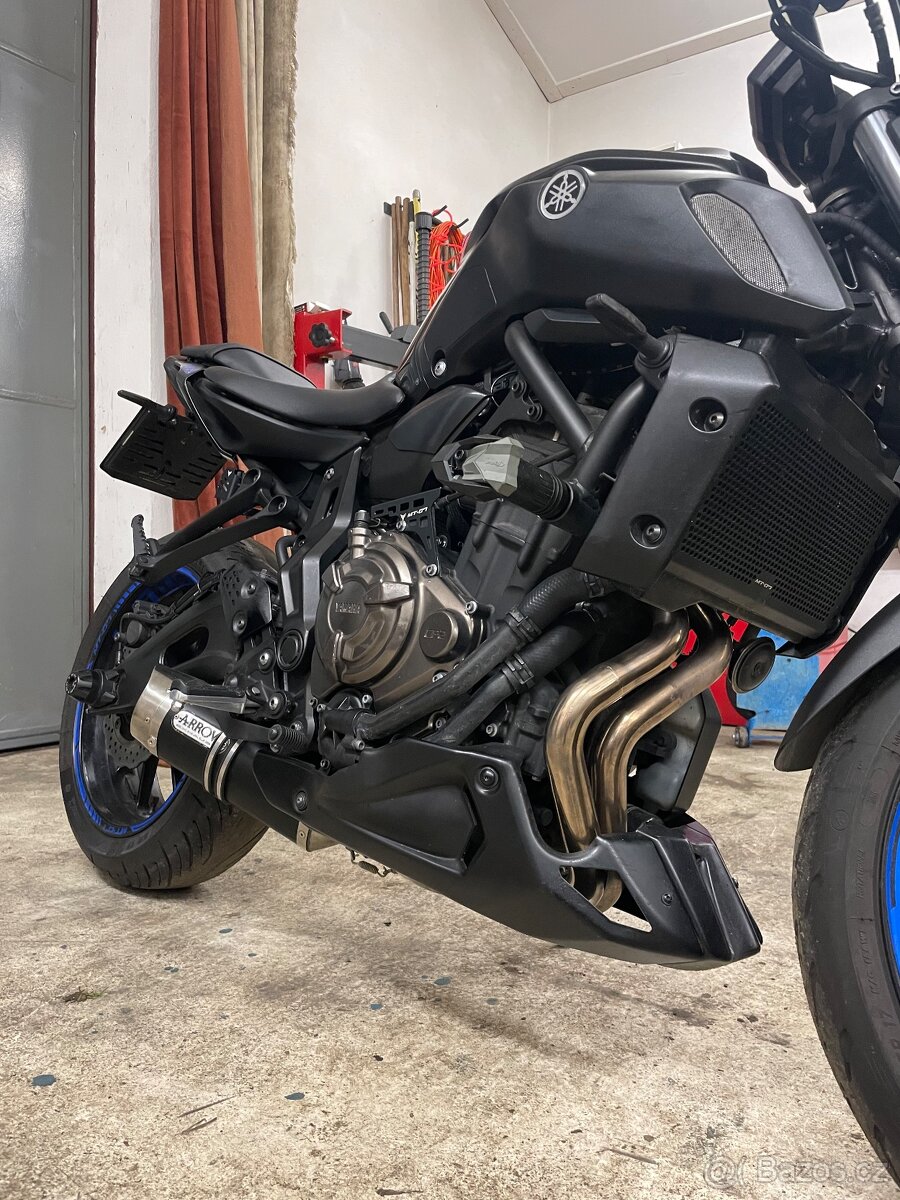 Prodám Yamahu MT 07 (35kw) - 10